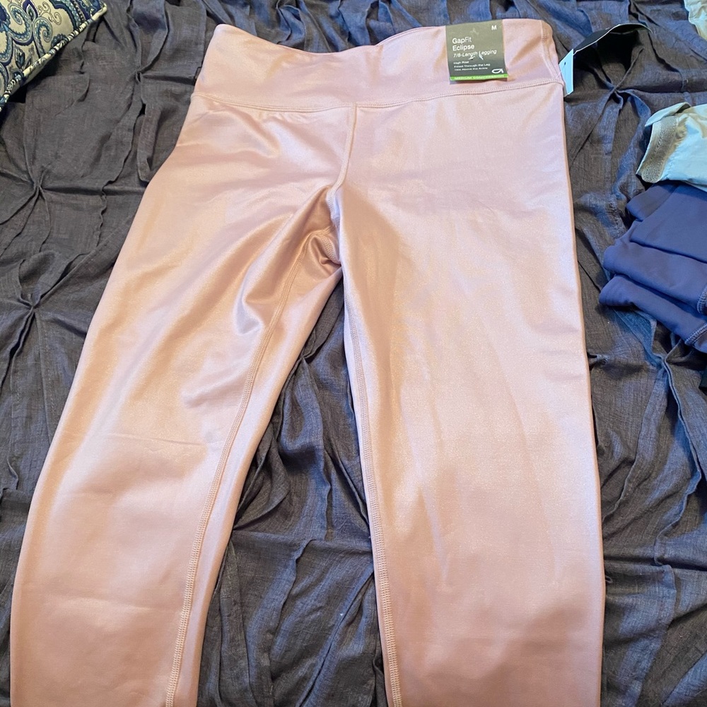 Gap workout leggings